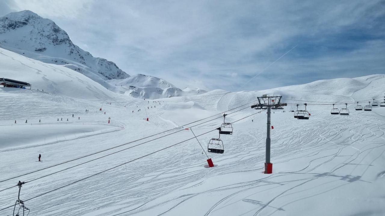 Arcs 1950 Appartement Luxe Type Chalet 5 A 7 Personnes Vue Imprenable Sur Le Montblanc Skis Aux Pieds Les Arcs  Экстерьер фото